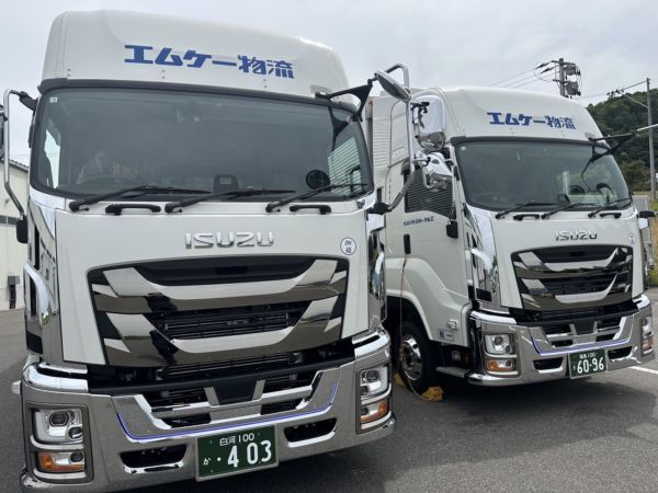 いすゞ自動車　GIGA