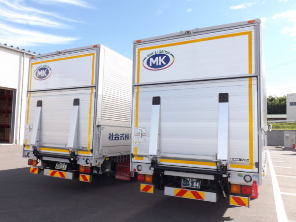 ４トンウイング車6.2ｍ（ゲート付き）